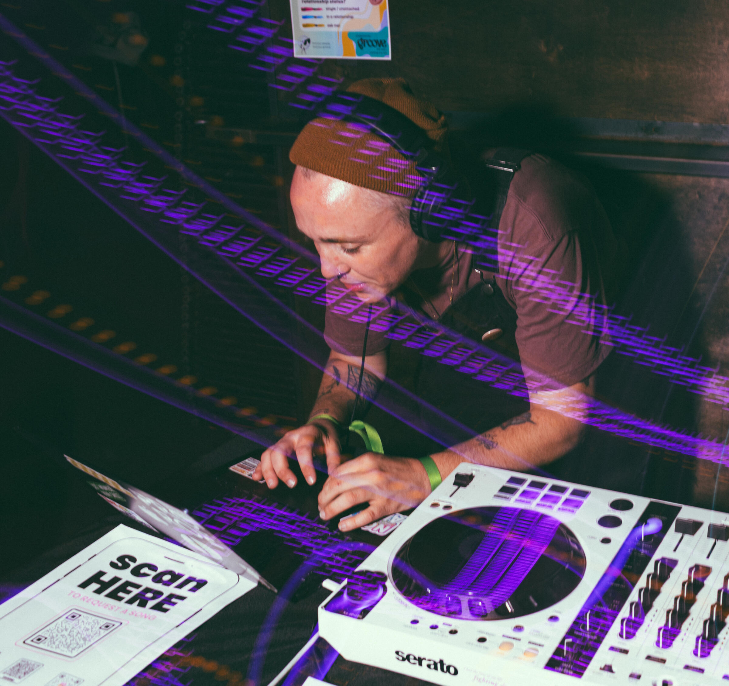 DJ Warm Advice - New Orleans and Chicago-based wedding DJ